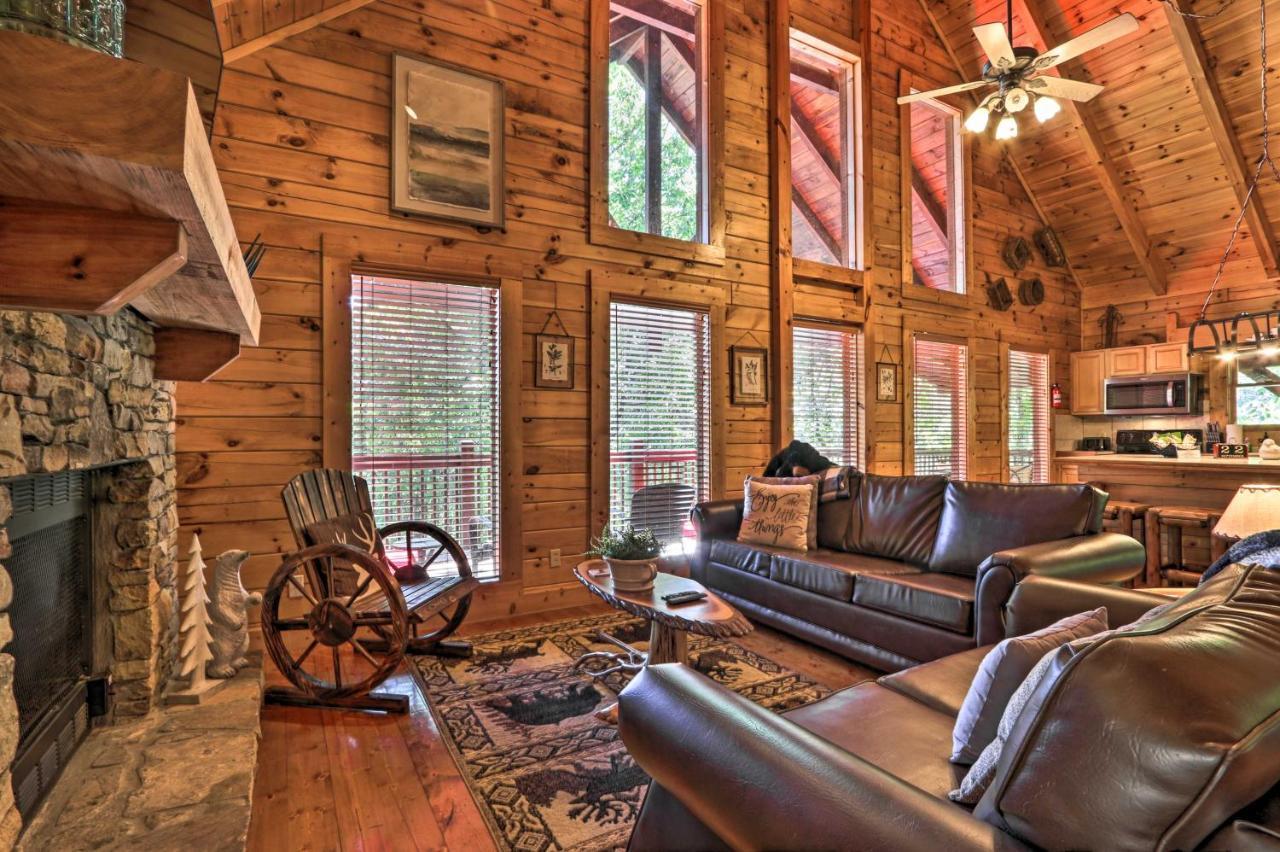 Sevierville Cabin With Deck Minutes To Pigeon Forge Εξωτερικό φωτογραφία