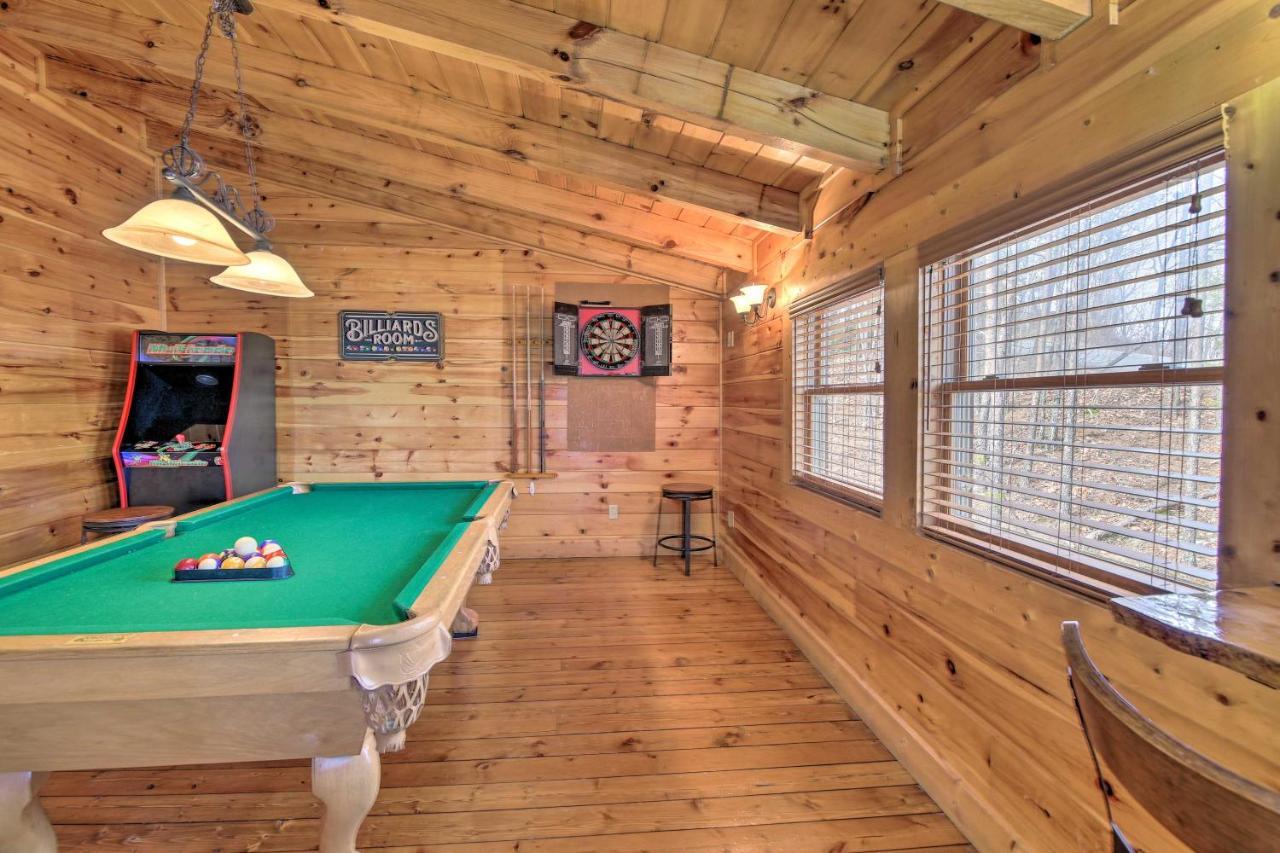 Sevierville Cabin With Deck Minutes To Pigeon Forge Εξωτερικό φωτογραφία