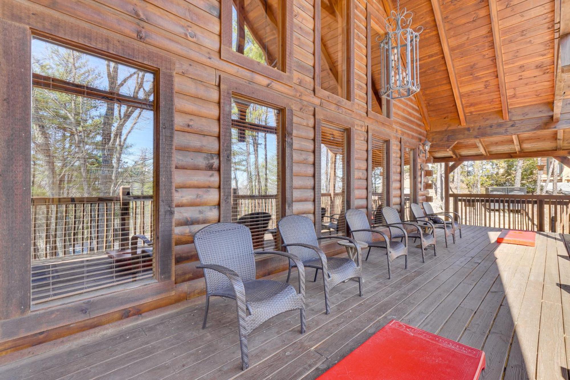 Sevierville Cabin With Deck Minutes To Pigeon Forge Εξωτερικό φωτογραφία